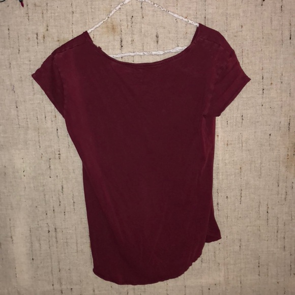 t-shirt - Picture 2 of 3